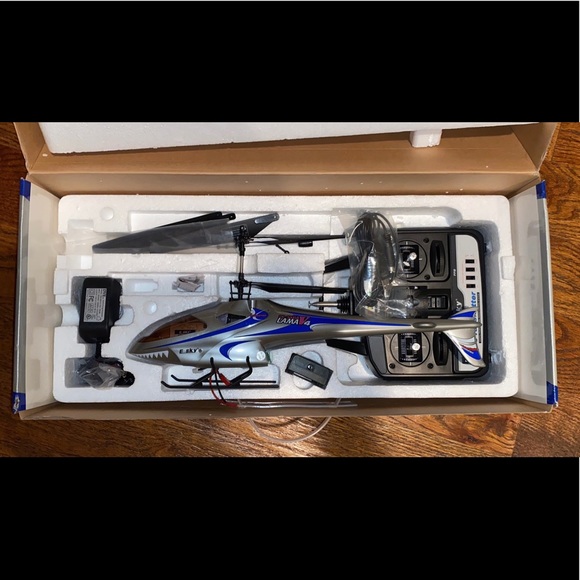 ESKY RC Helicopter - Picture 1 of 4